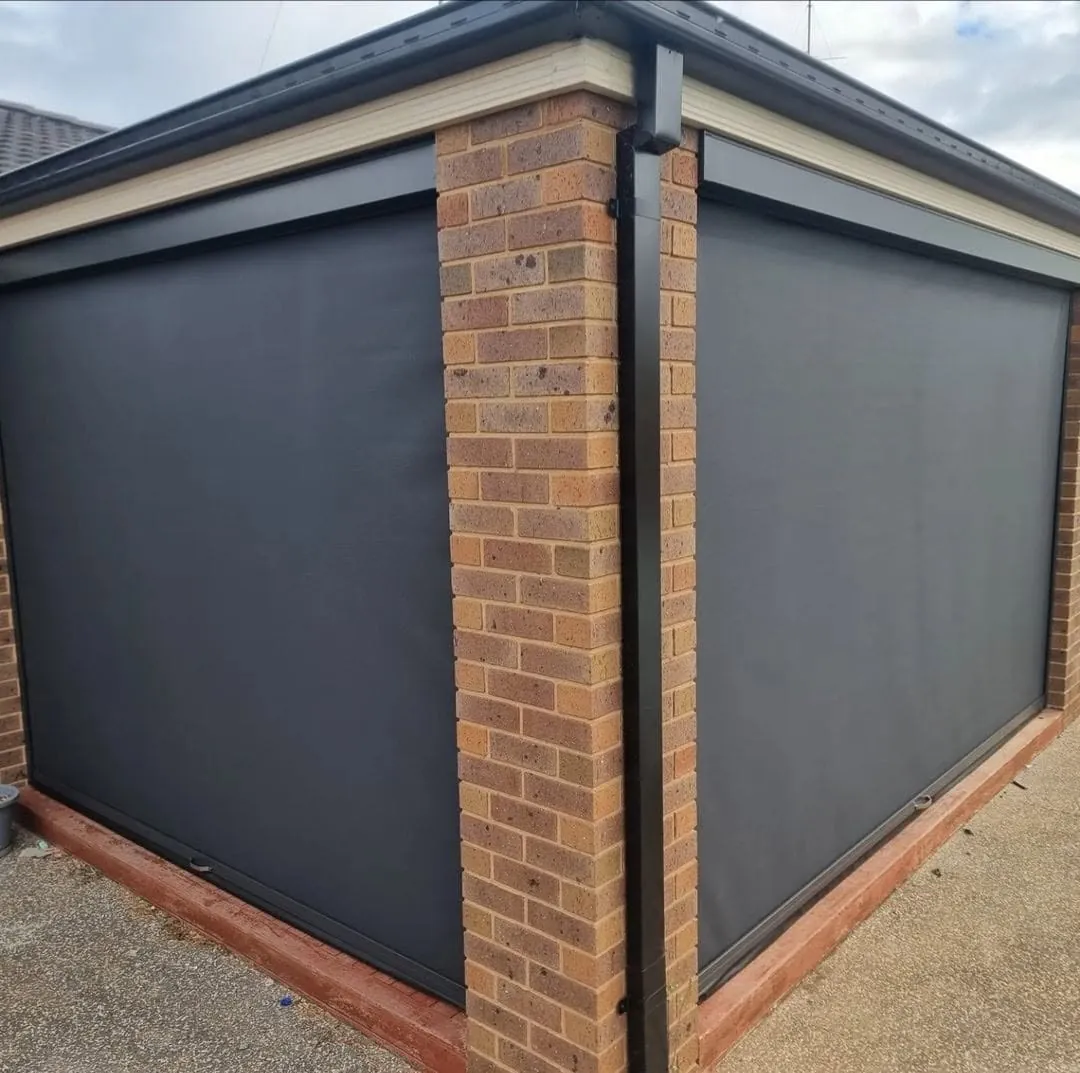 Outdoor screens installed in Torquay by Bay City Blinds